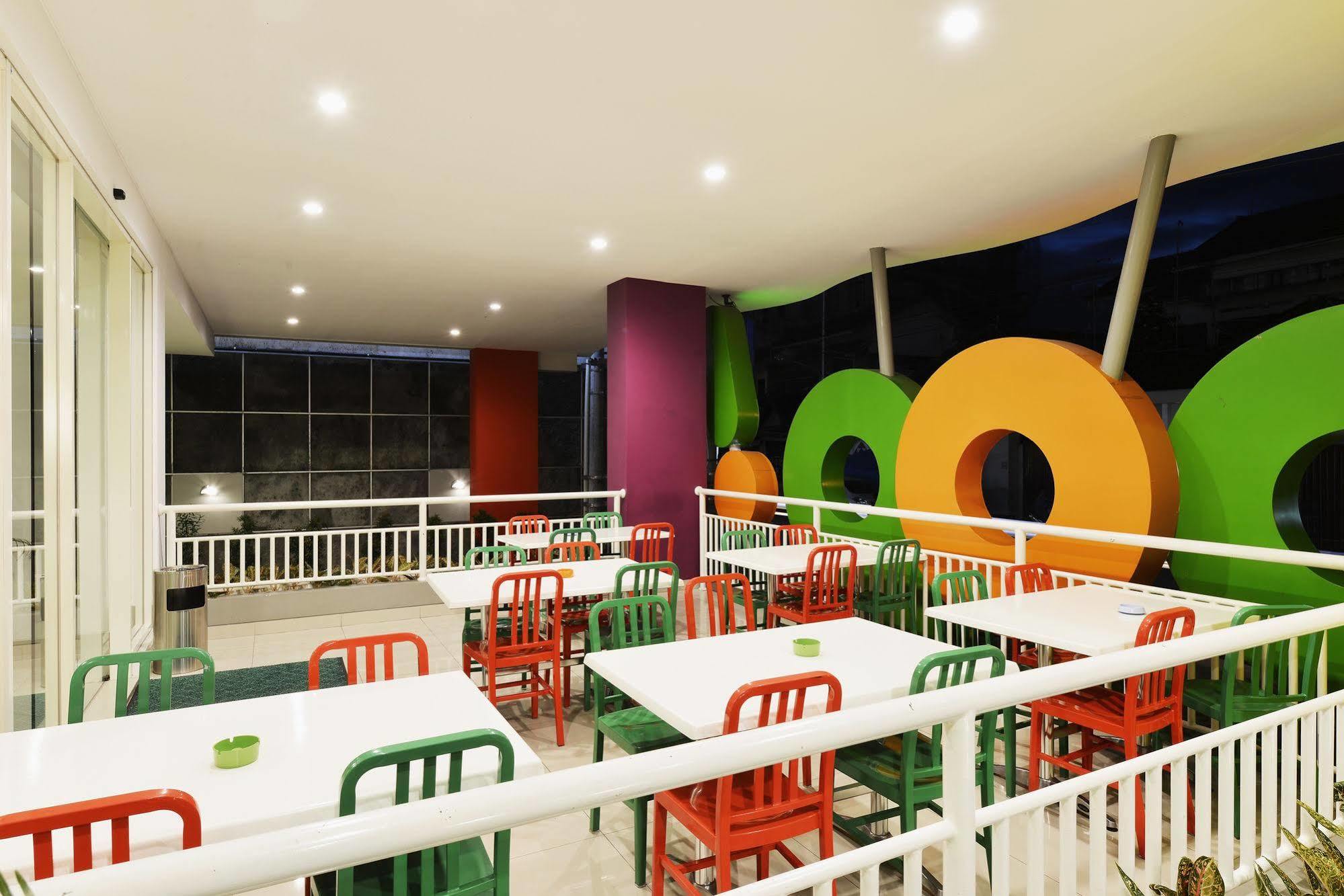 Pop! Hotel Malioboro - Jogyakarta Zewnętrze zdjęcie